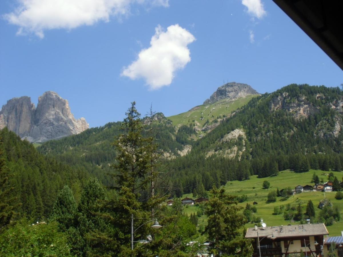 Garni Festil Hotel Campitello di Fassa Luaran gambar