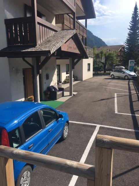 Garni Festil Hotel Campitello di Fassa Luaran gambar