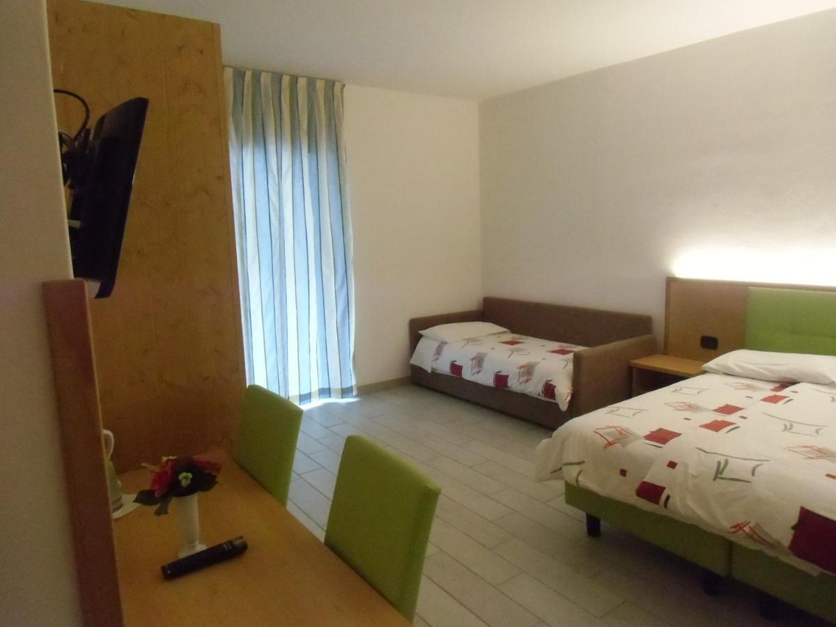 Garni Festil Hotel Campitello di Fassa Luaran gambar